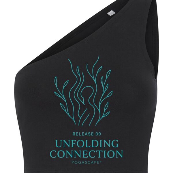 Women’s one-shoulder top Thumbnail