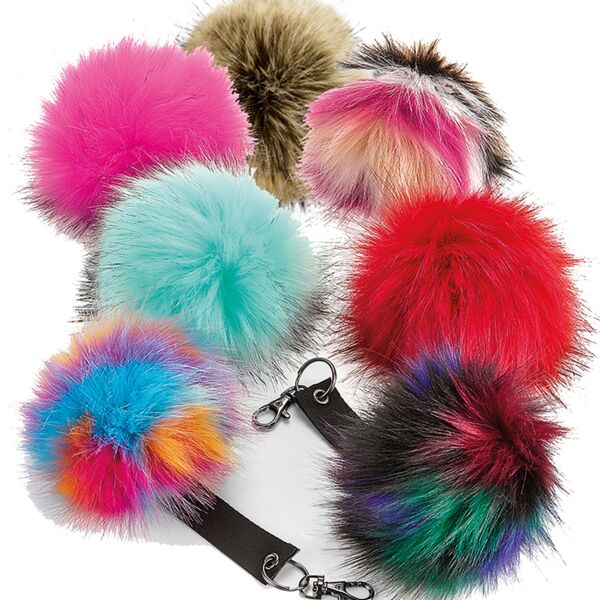 Interchangeable Fur Pop Pom for Beanie Thumbnail